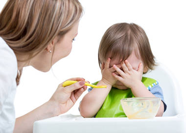 How to Manage Picky Eaters